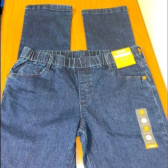 NWT Gymboree pull on stretch jeans size 12 - Picture 1 of 6